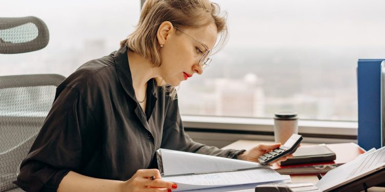 agent administratif